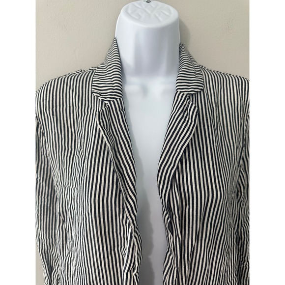 Cupcakes & Cashmere Striped Blazer Jacket Women's Size M Lightweight Linen Blend - Picture 4 of 8
